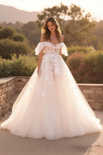 Ivoire Une Ligne Hors L’épaule Flutter Manches Court Train Robe De Mariée Avec Dentelle